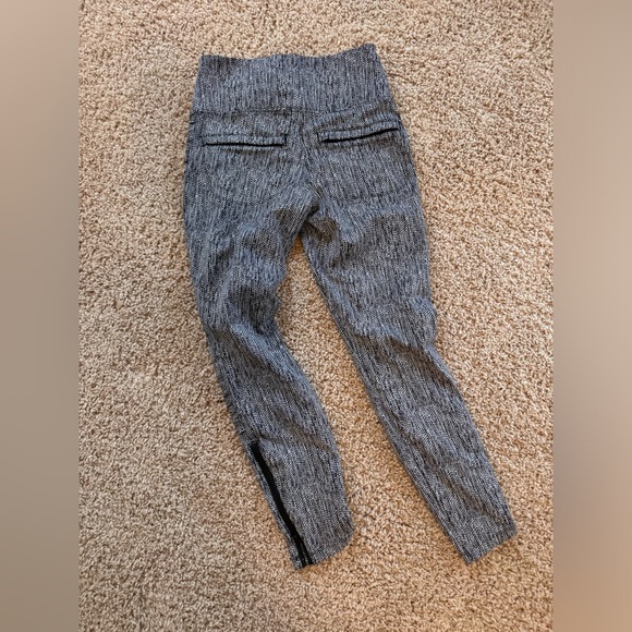 Athleta Delaney Mototight legging size Small - Picture 2 of 4